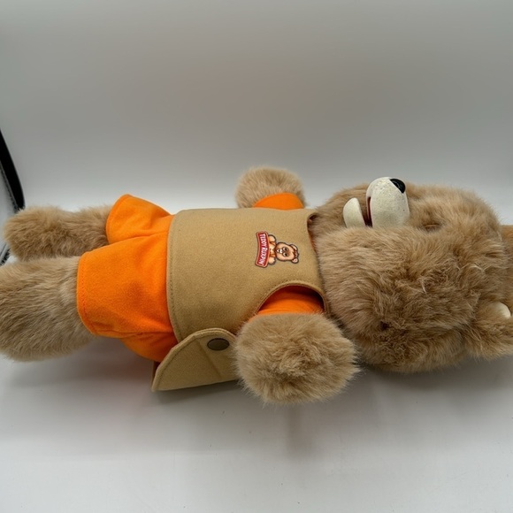 Teddy Ruxpin animated singing plush, not the one with cassette player - Picture 6 of 11